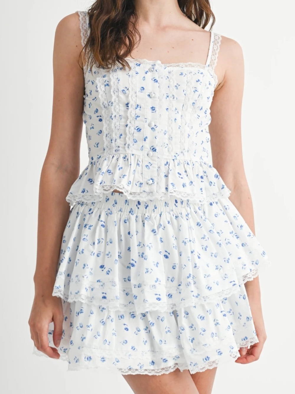 NWT Mable Women’s Floral Lace-Trim White & Blue Cami & Tiered Mini Skirt SET